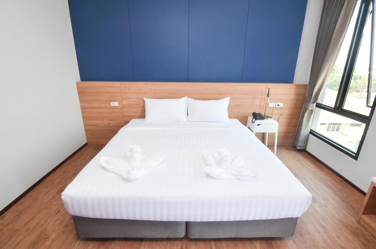 Boondara Boutique Hotel Nakhon Phanom Bagian luar foto