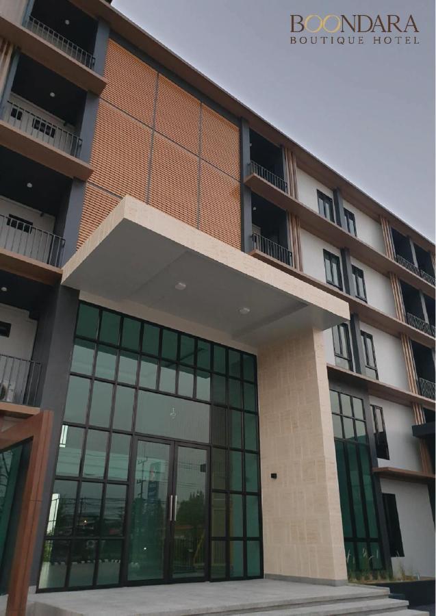 Boondara Boutique Hotel Nakhon Phanom Bagian luar foto