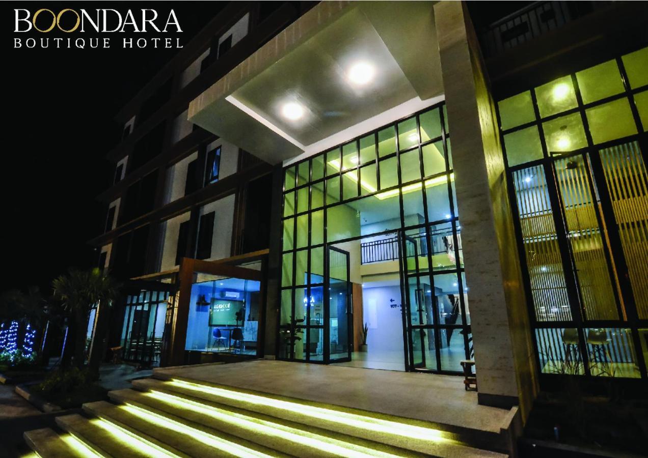 Boondara Boutique Hotel Nakhon Phanom Bagian luar foto